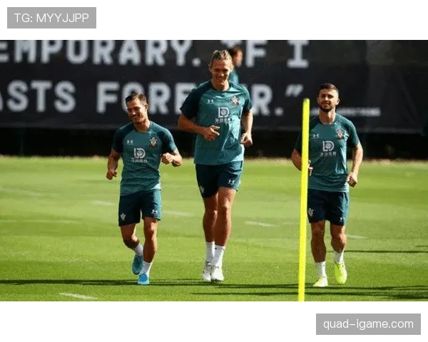 桑普多利亚引援补强阵容深度，新赛季战力稳步提升