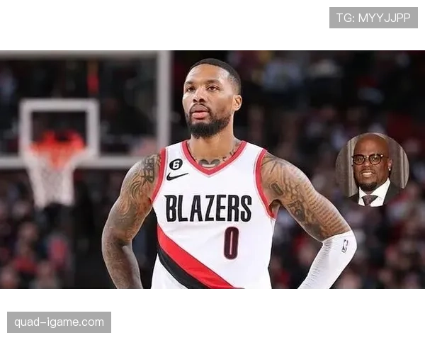 利拉德场下穿拖鞋逛超市，谁能想到这人刚签了顶薪合同？